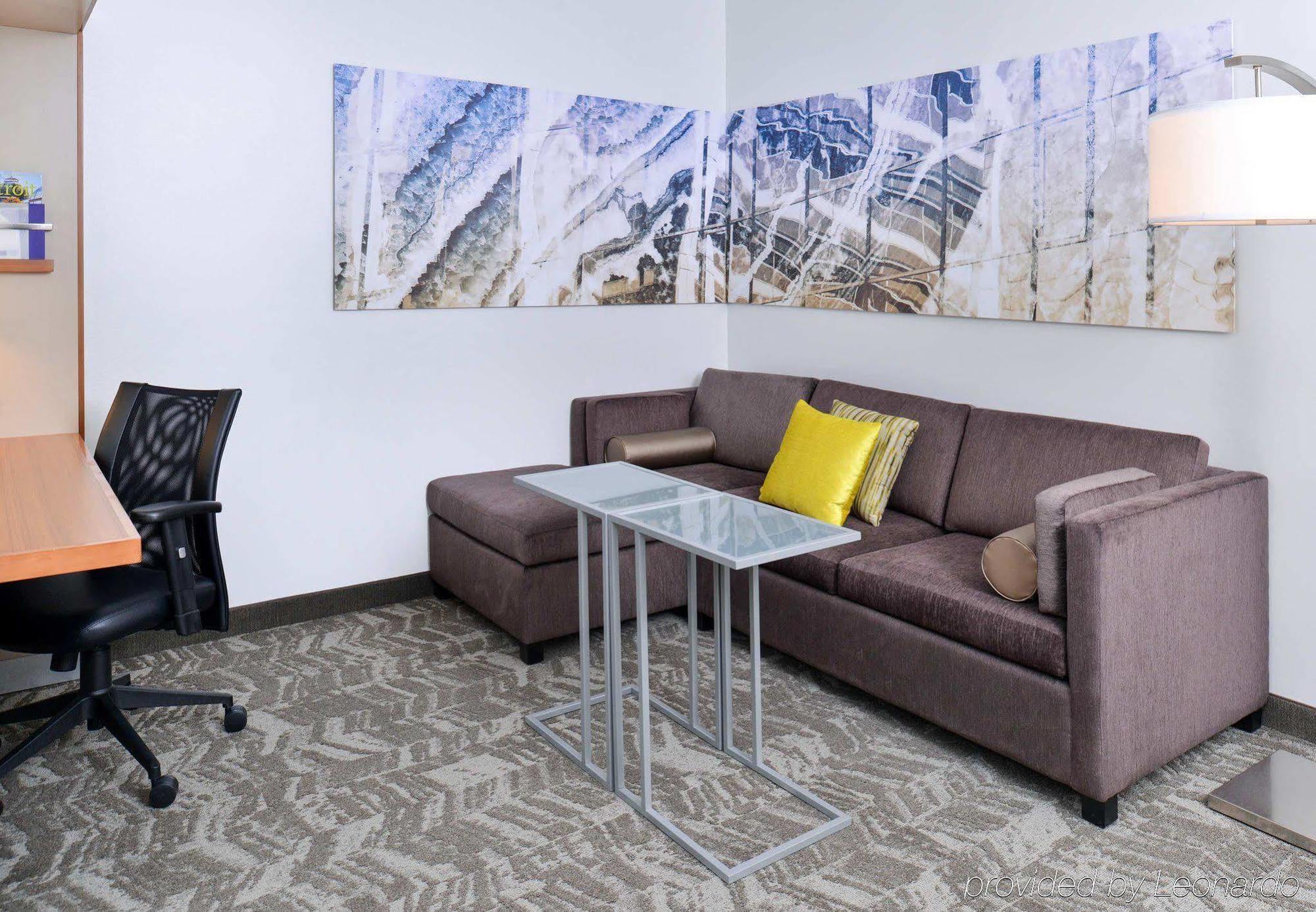 Springhill Suites By Marriott Detroit Metro Airport Romulus Exterior photo